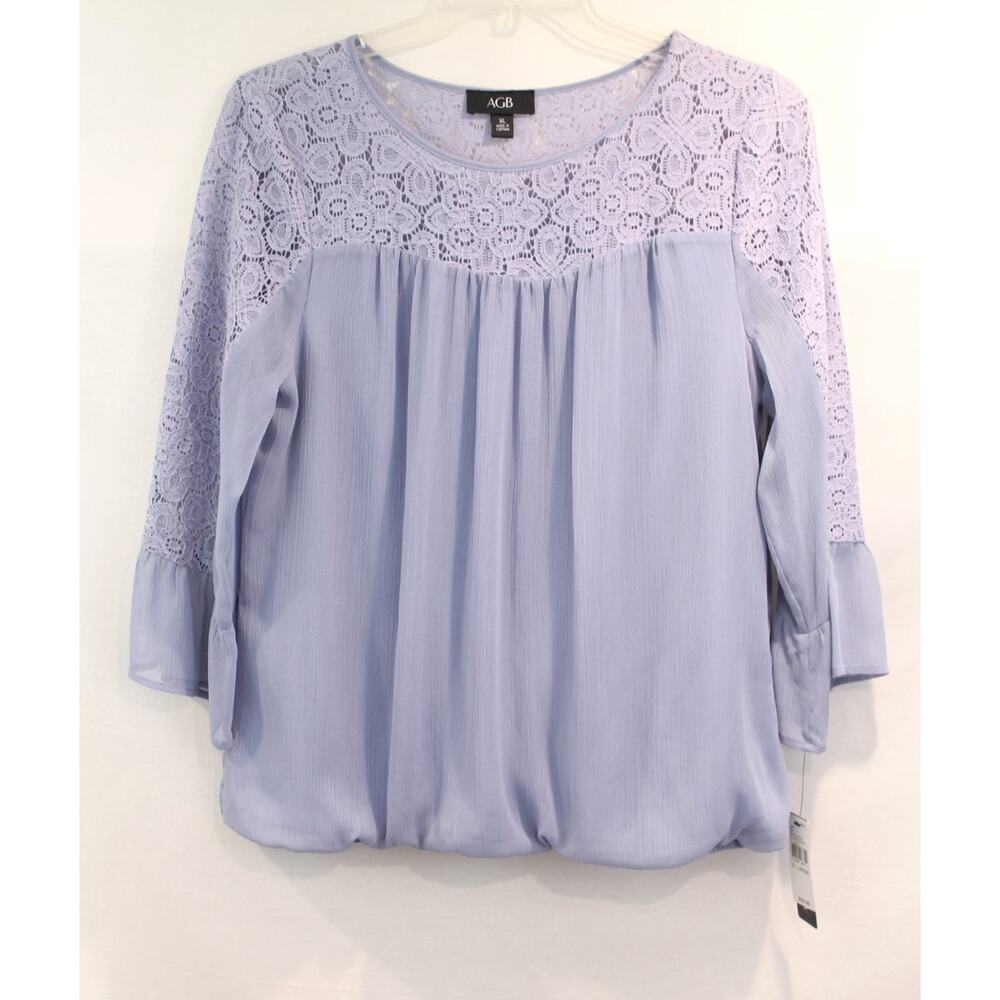 AGB Lace Top Womens size XL Lavender Chiffon Lined Bell Sleeve Pullover